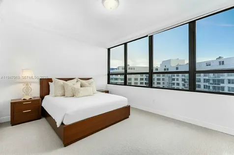 5225 Collins Avenue Miami Beach FL 33140