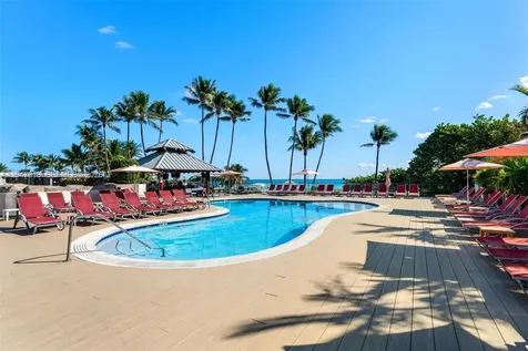 5225 Collins Avenue Miami Beach FL 33140