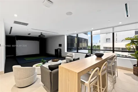 225 N Miami Avenue Miami FL 33128