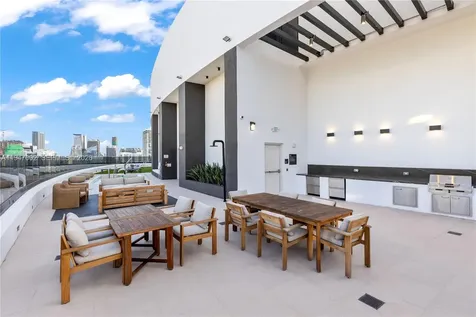 225 N Miami Avenue Miami FL 33128
