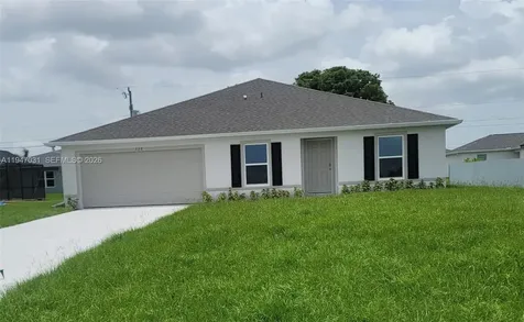 328 NE 21 Street Cape Coral FL 33909