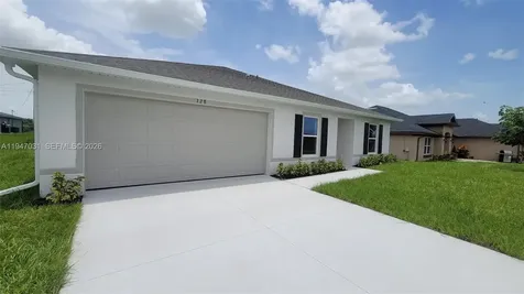 328 NE 21 Street Cape Coral FL 33909