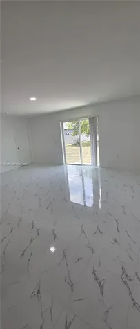 328 NE 21 Street Cape Coral FL 33909