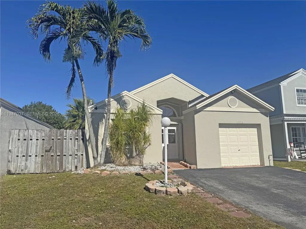 10019 SW 222nd Street Cutler Bay FL 33190