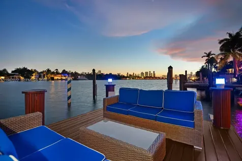 56 S Hibiscus Drive Miami Beach FL 33139