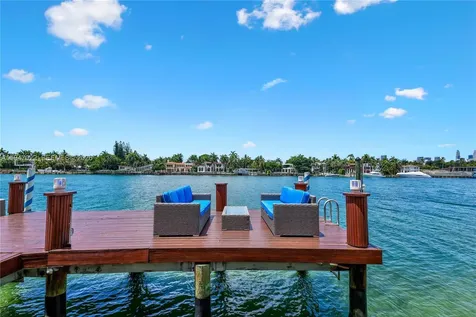 56 S Hibiscus Drive Miami Beach FL 33139