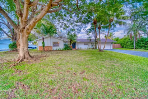 12620 SW 114th Avenue Miami FL 33176