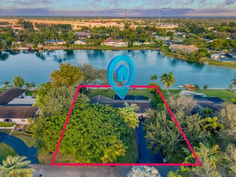 12620 SW 114th Avenue Miami FL 33176