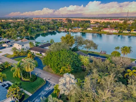 12620 SW 114th Avenue Miami FL 33176