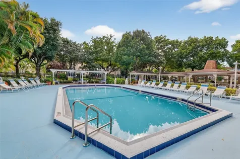 3431 NW 50th Avenue Lauderdale Lakes FL 33319