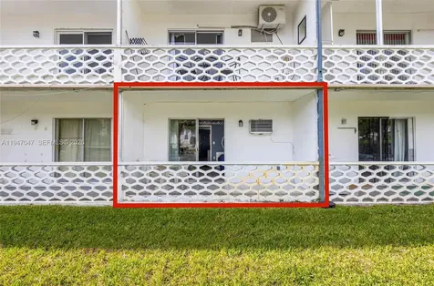 15610 NE 6th Avenue Miami FL 33162