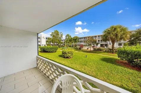 15610 NE 6th Avenue Miami FL 33162