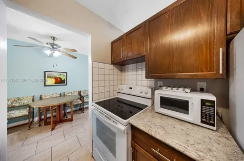 15610 NE 6th Avenue Miami FL 33162