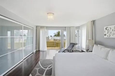 1250 Ocean Drive Miami Beach FL 33139