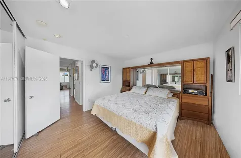 15600 NE 6th Avenue Miami FL 33162