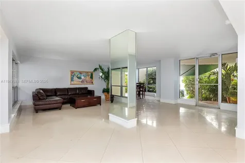 1700 NW N River Drive Miami FL 33125