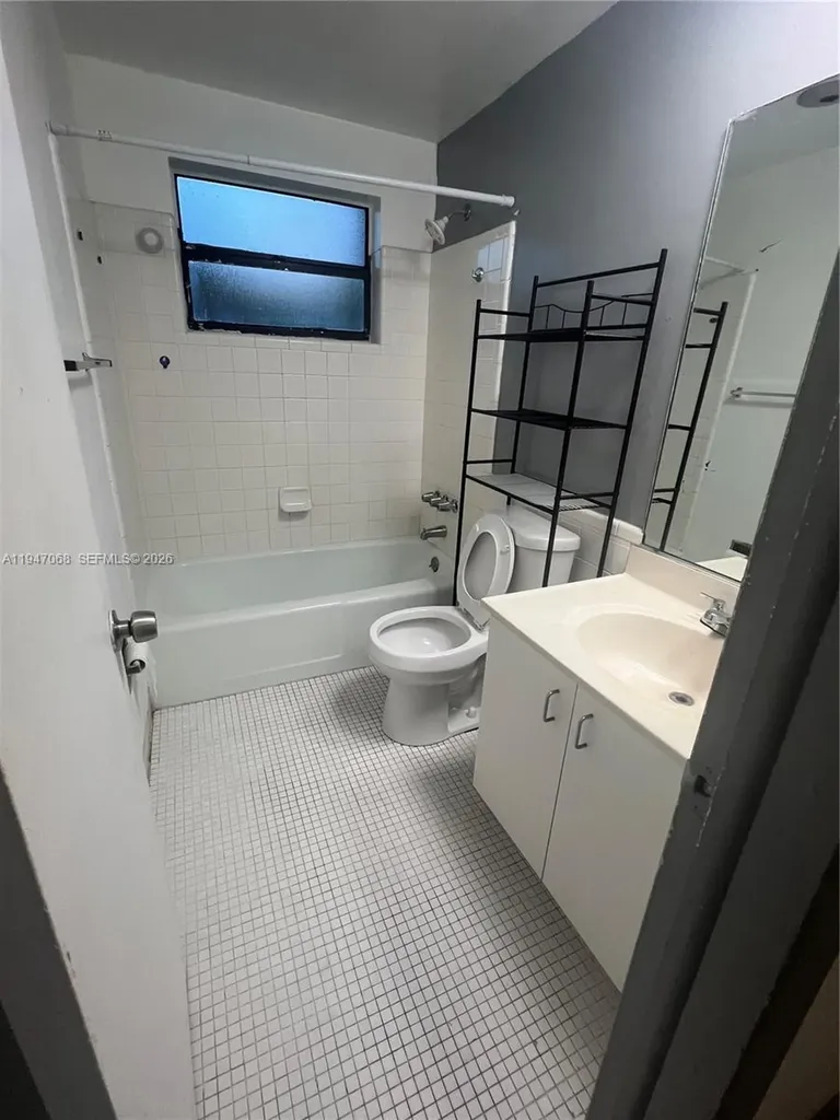 9203 NW 38th Drive Coral Springs FL 33065