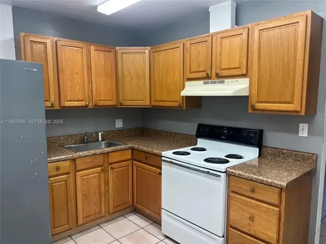 9203 NW 38th Drive Coral Springs FL 33065