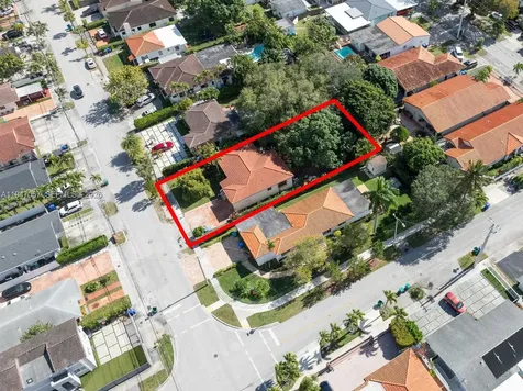 2830 SW 17th Street Miami FL 33145