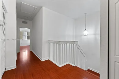 836 SW 154th Path Miami FL 33194