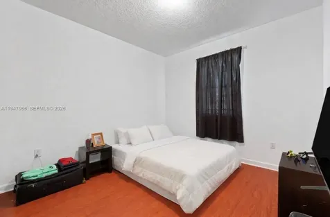 836 SW 154th Path Miami FL 33194