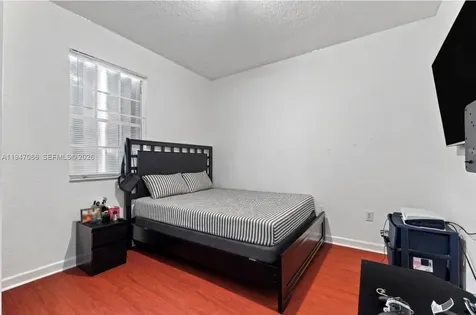 836 SW 154th Path Miami FL 33194