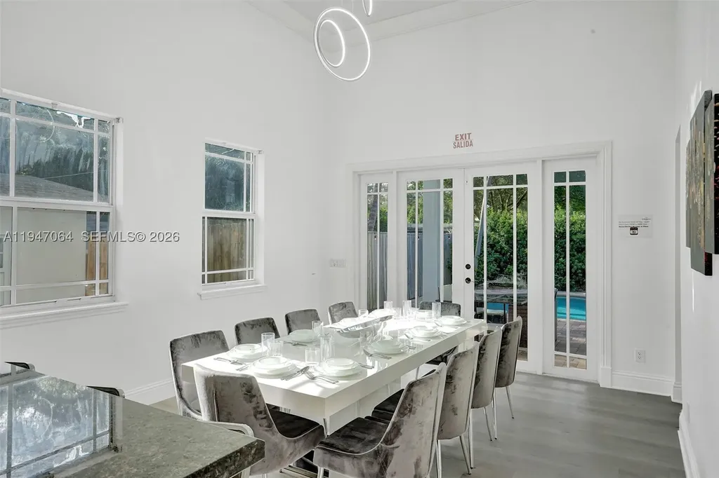 1207 SW 21st Street Fort Lauderdale FL 33315