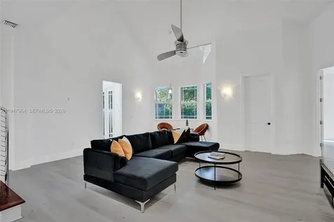 1207 SW 21st Street Fort Lauderdale FL 33315