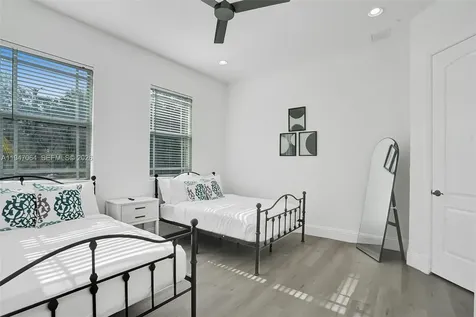 1207 SW 21st Street Fort Lauderdale FL 33315