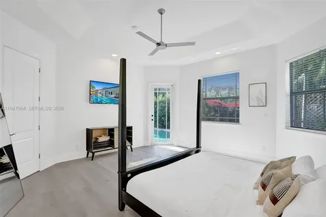 1207 SW 21st Street Fort Lauderdale FL 33315