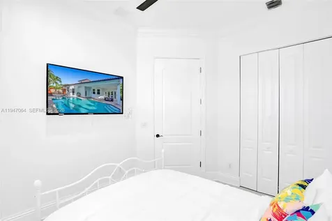 1207 SW 21st Street Fort Lauderdale FL 33315