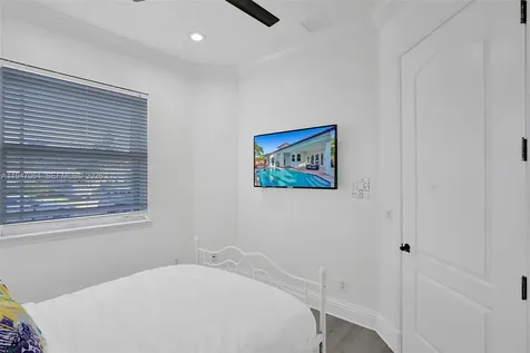 1207 SW 21st Street Fort Lauderdale FL 33315