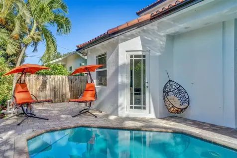 1207 SW 21st Street Fort Lauderdale FL 33315