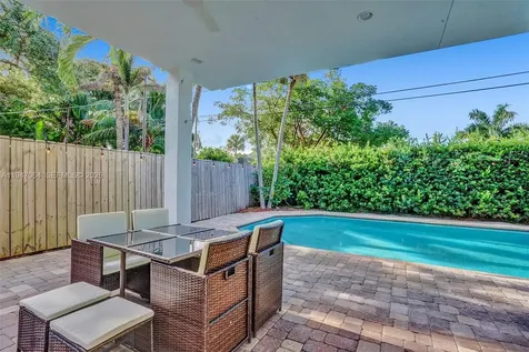 1207 SW 21st Street Fort Lauderdale FL 33315
