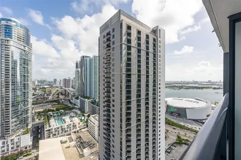 601 NE 1st Avenue Miami FL 33132