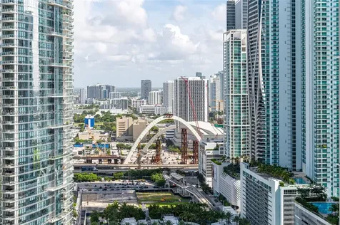 601 NE 1st Avenue Miami FL 33132