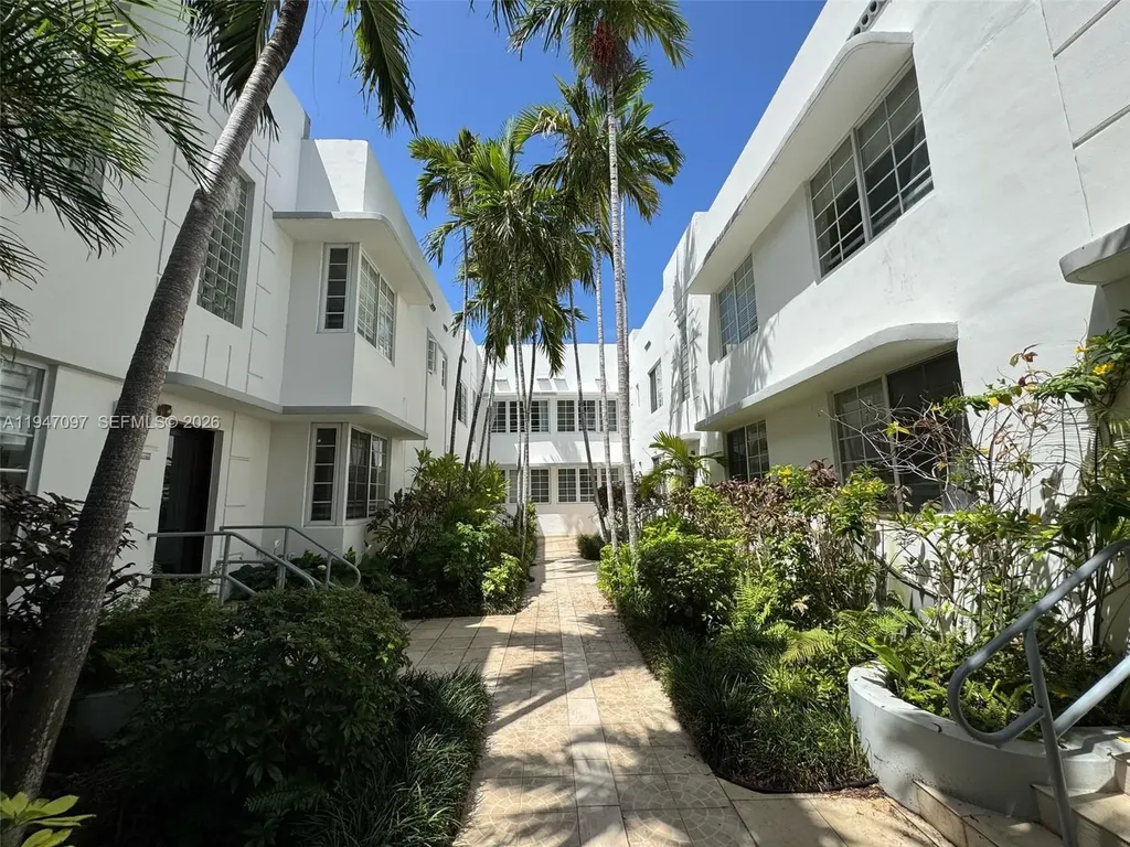 1000 Meridian Avenue Miami Beach FL 33139