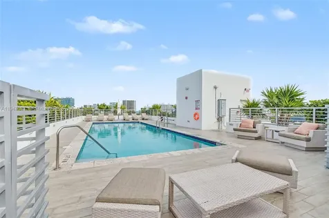 9901 E Bay Harbor Drive Bay Harbor Islands FL 33154