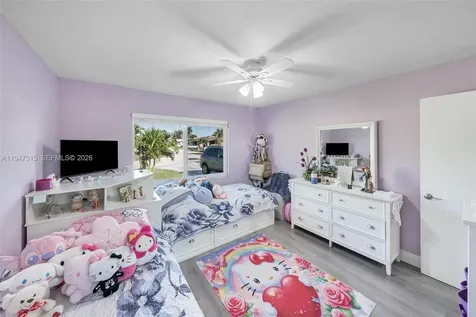 9400 NW 82nd Street Tamarac FL 33321