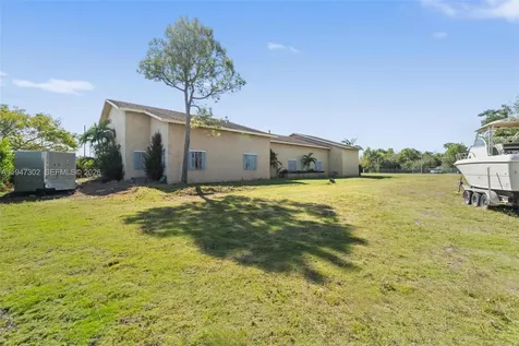 21571 SW 110th Avenue Miami FL 33189