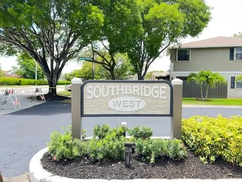 905 NW 107th Avenue Pembroke Pines FL 33026