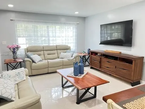 905 NW 107th Avenue Pembroke Pines FL 33026