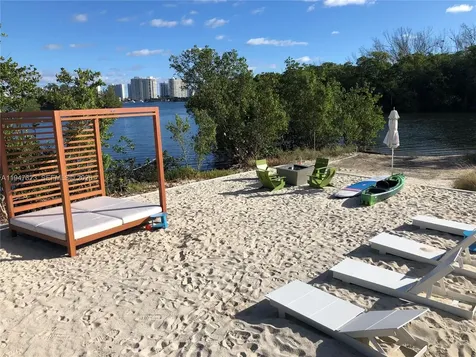 16385 Biscayne Boulevard North Miami Beach FL 33160