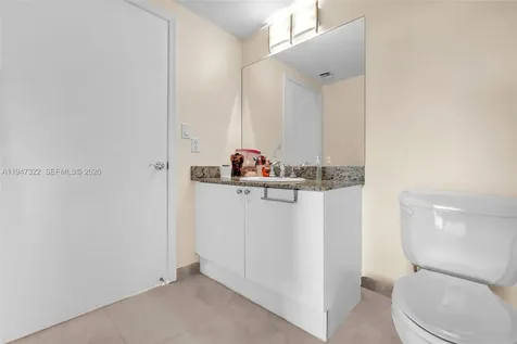 19501 W Country Club Drive Aventura FL 33180
