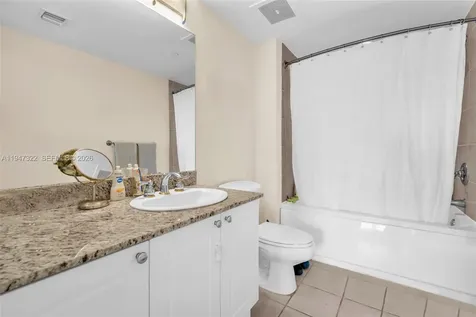 19501 W Country Club Drive Aventura FL 33180