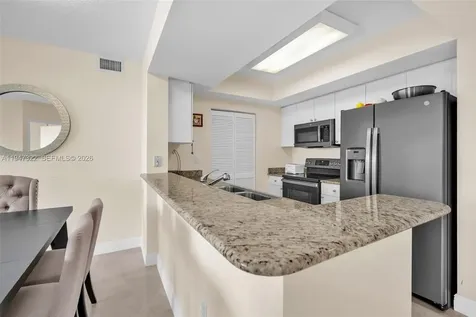 19501 W Country Club Drive Aventura FL 33180
