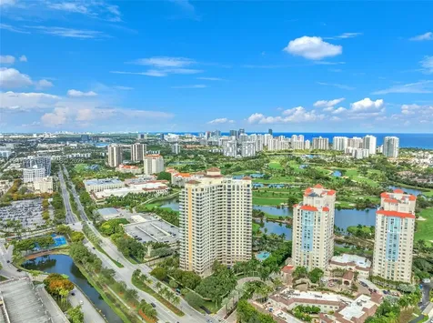 19501 W Country Club Drive Aventura FL 33180