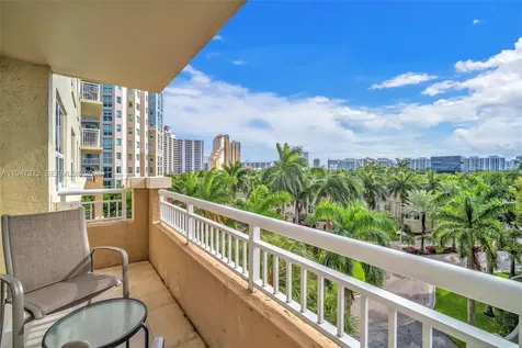 19501 W Country Club Drive Aventura FL 33180