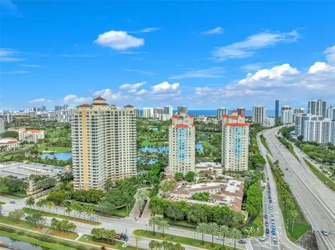 19501 W Country Club Drive Aventura FL 33180