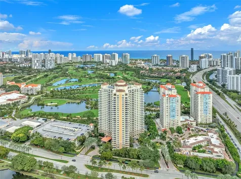 19501 W Country Club Drive Aventura FL 33180